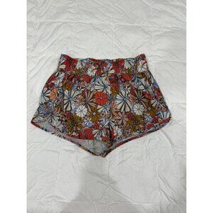L Flower power shorts (sports/athletic material)